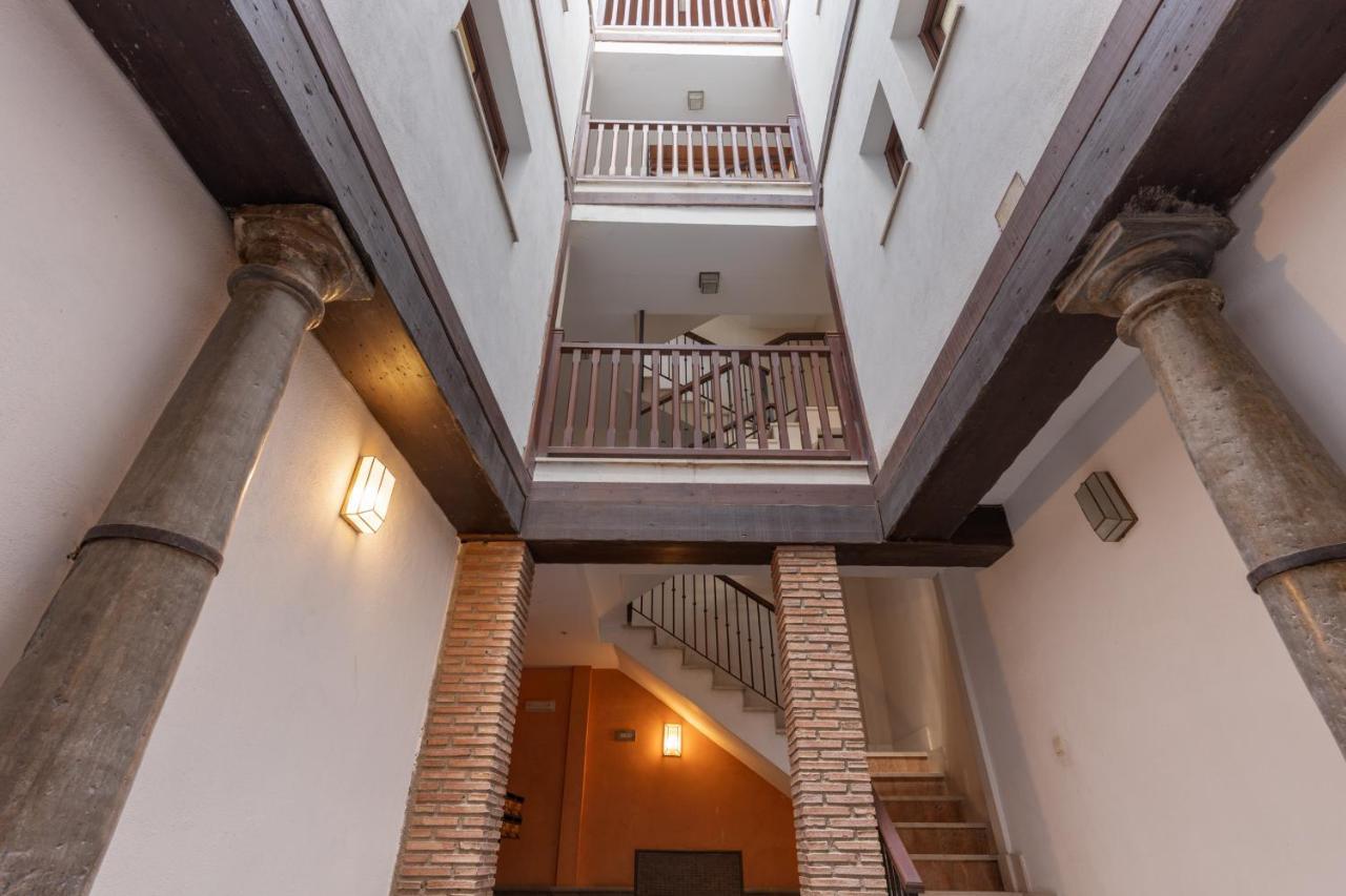 Apartamentos Nuria 19 Granada Exteriér fotografie