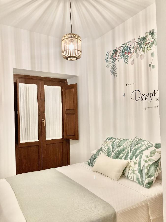 Apartamentos Nuria 19 Granada Exteriér fotografie